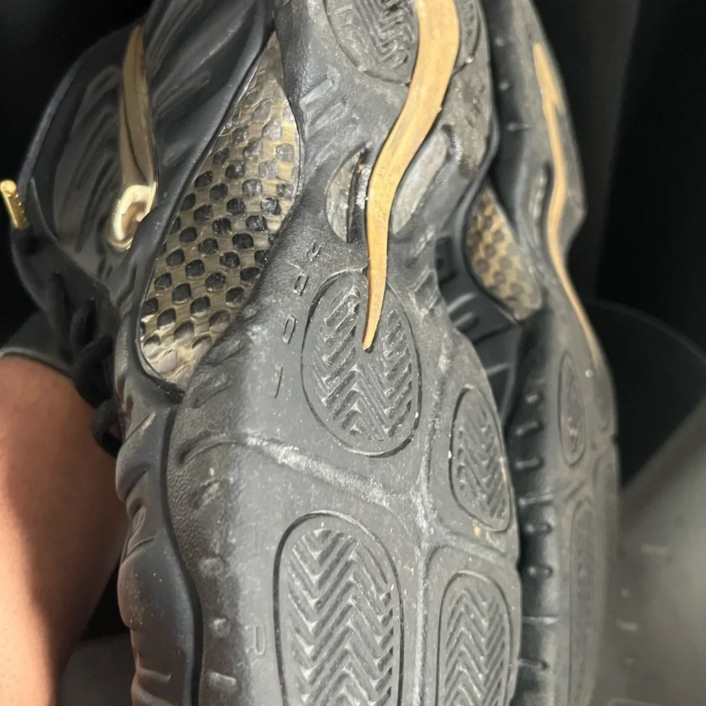 Nike foamposites Black and Gold - Picture 9 of 9